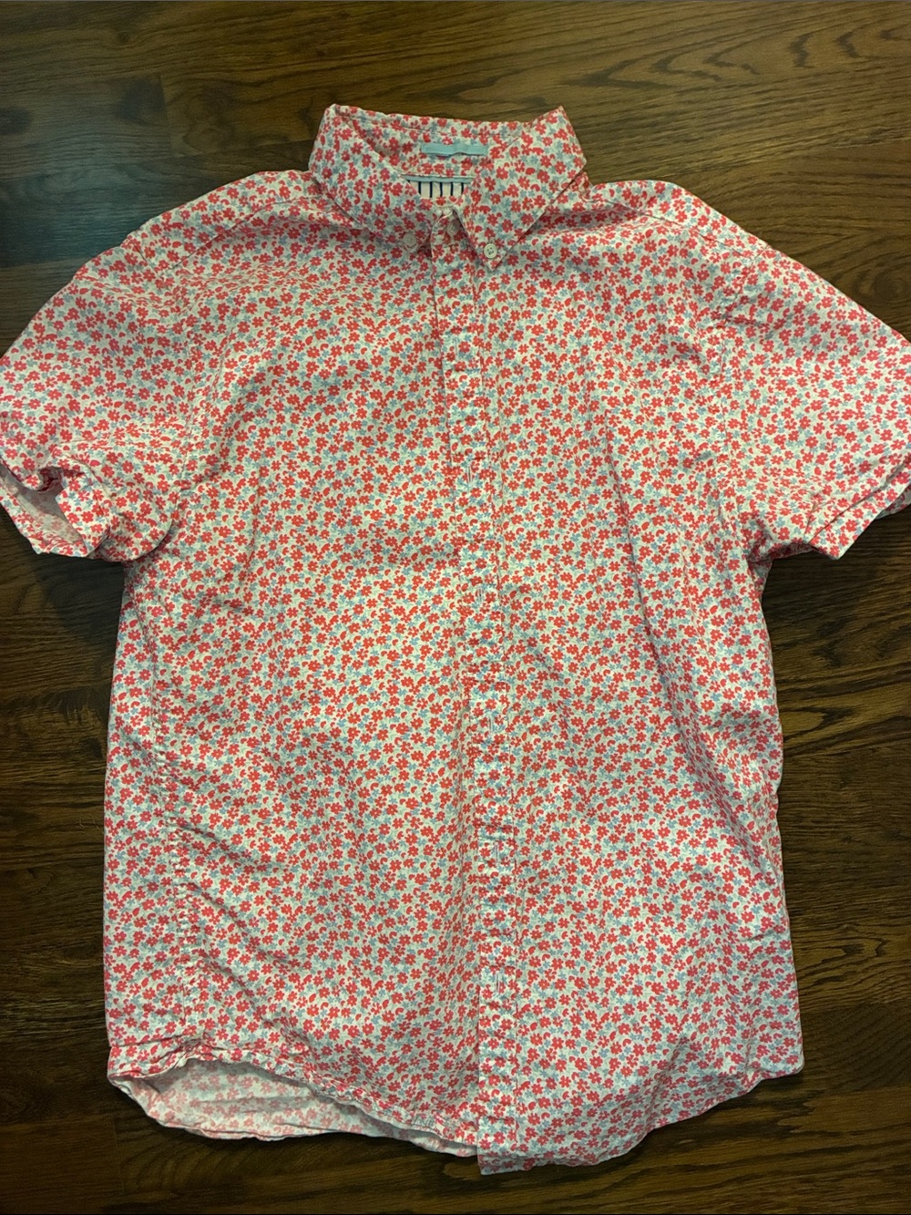 Men's Pink Floral Short-Sleeve Button-Down Shirt